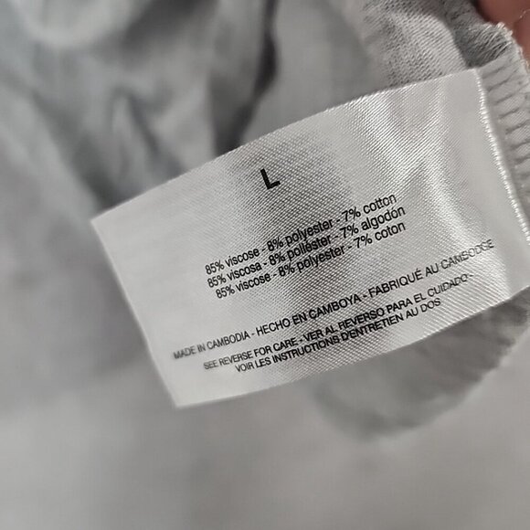 NEW Jessica Simpson Women's Size L Flutter Sleeve Top, Gray - Picture 5 of 6